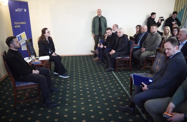 Зеленський запропонував провести “промисловий Рамштайн”