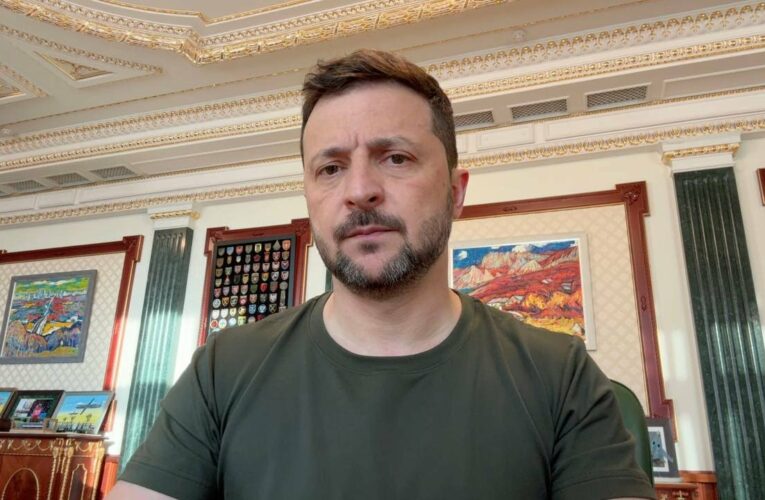 Очікую, хто прибуде від Росії, і тоді буду визначати, які кроки варто робити Україні