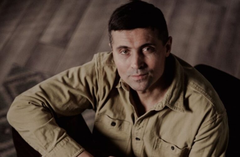 Актор Дмитро Лінартович розлучився з дружиною під час війни