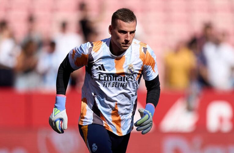 Андрій Лунін попрощався з наставником Реала Карло Анчелотті