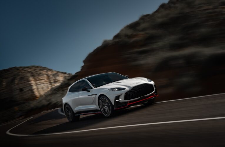 Aston Martin показала найпотужніший кросовер у світі