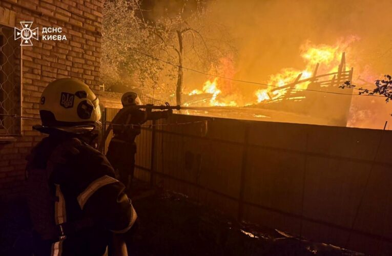 Атака дронів: у Києві зросла кількість поранених