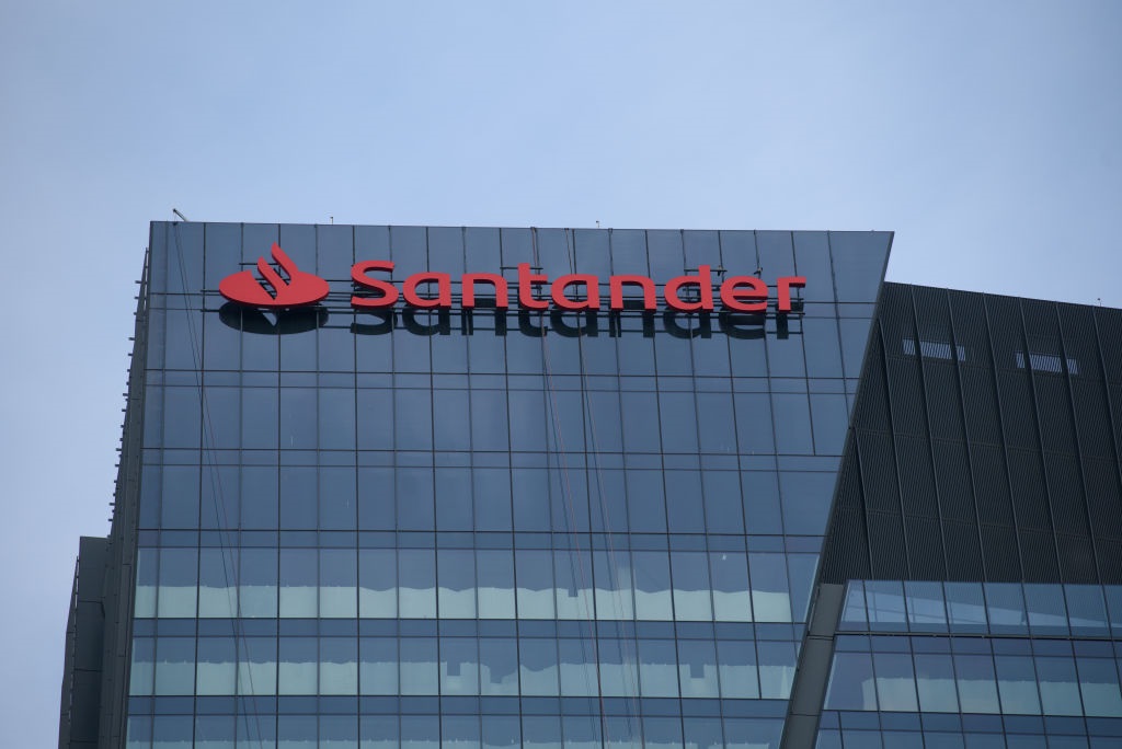 Новини бізнесу - Австрійська Erste придбає частку одного з найбільших банків Польщі