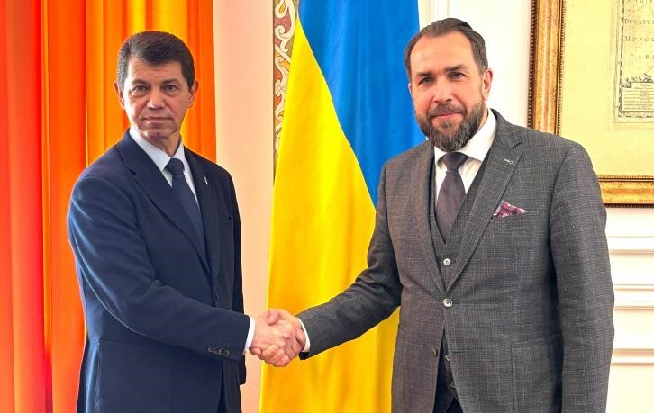 Блокування кордону: у МЗС пройшла зустріч із керівником посольства Польщі