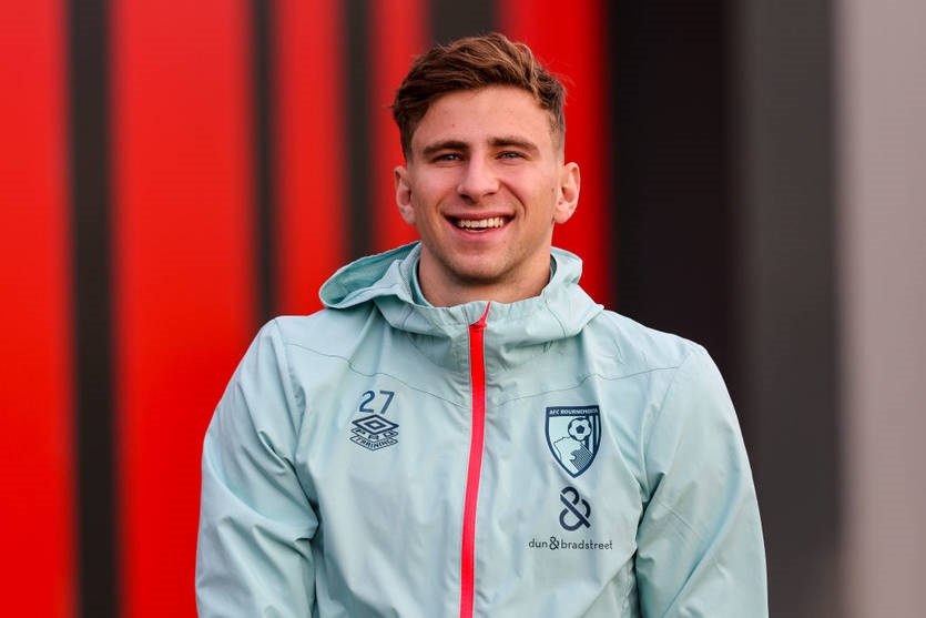 Новини спорту - Борнмут назвав суму, за яку розстанеться із Забарним