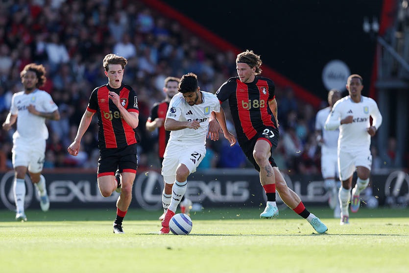 Новини спорту - Борнмут в АПЛ із Забарним у складі програв Астон Віллі