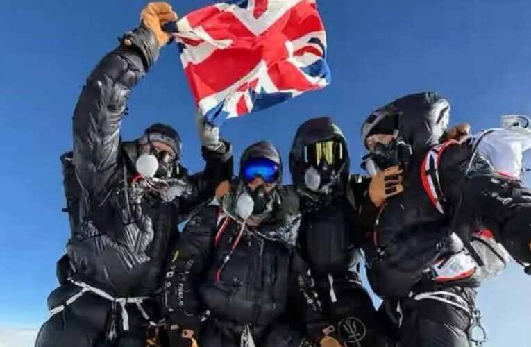 Британці підкорили Еверест новим способом