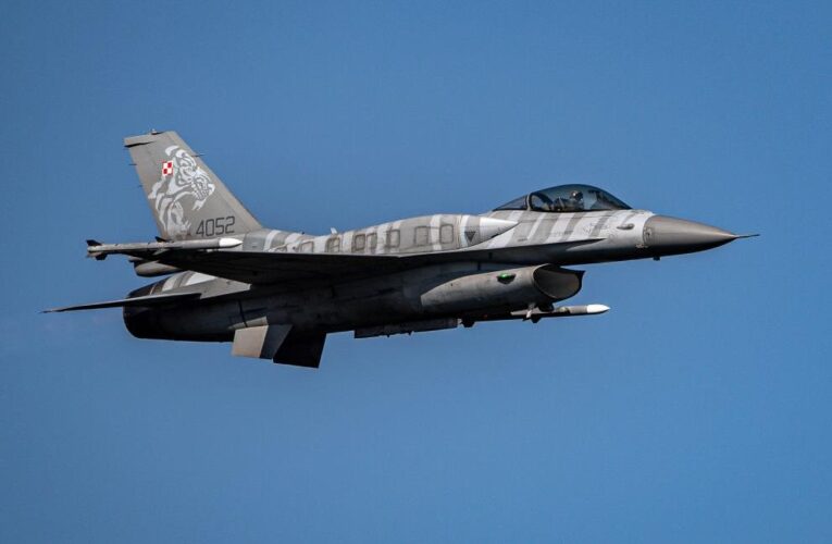 Чехія навчатиме українців на F-16 – прем’єр