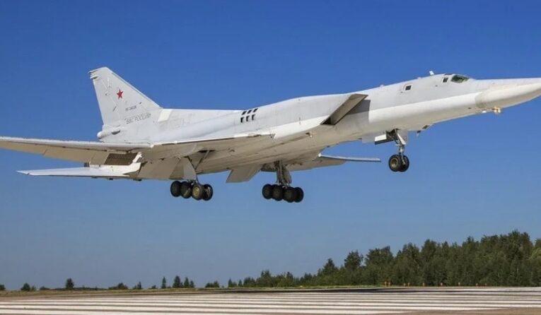 Десятки ТУшок на Оленьї? Що не так з літаками