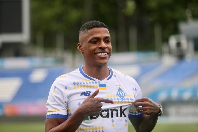 Новини спорту - Динамо підписало контракт із легіонером