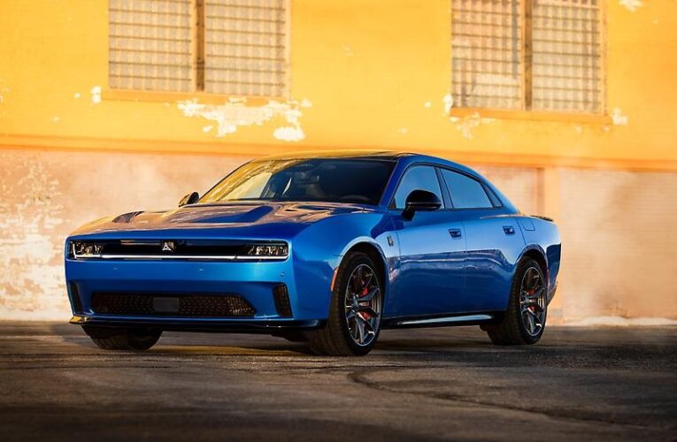 Dodge представила оновлений Charger Daytona 2026 модельного року