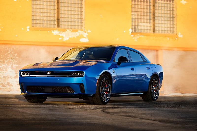 Авто новини - Dodge представила оновлений Charger Daytona 2026 модельного року