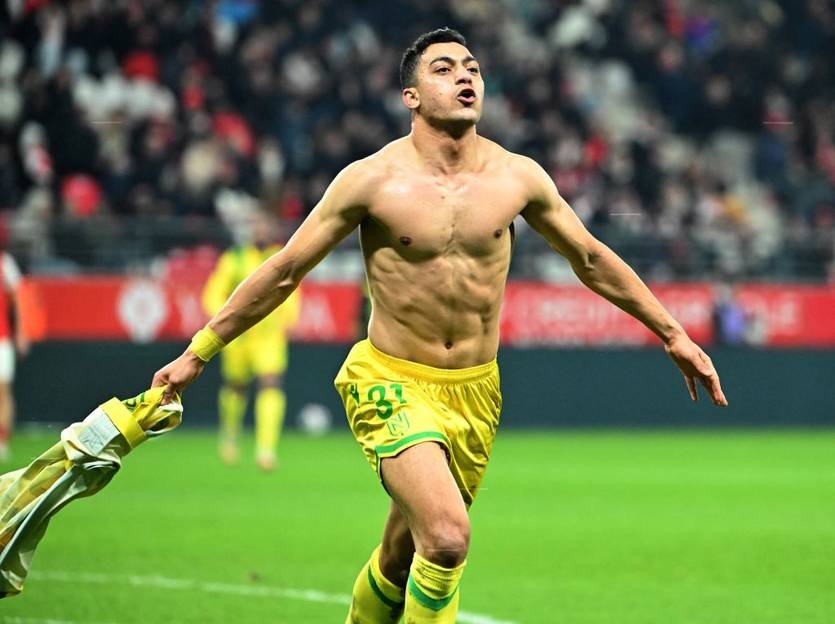 Новини спорту - Форвард французького Нанта пояснив свій ЛГБТ-бойкот