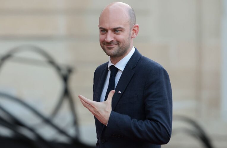 Франція обслуговуватиме Caesar в Україні коштом російських активів