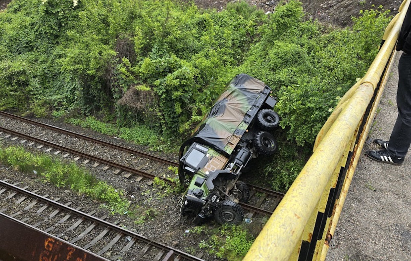 Новини світу - Французькі солдати потрапили в ДТП у Румунії