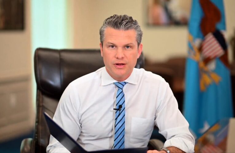 Геґсет анонсував звільнення кожного п’ятого топ-генерала та адмірала США