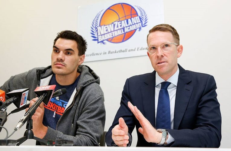 Генеральний менеджер Оклахоми отримав нагороду від НБА