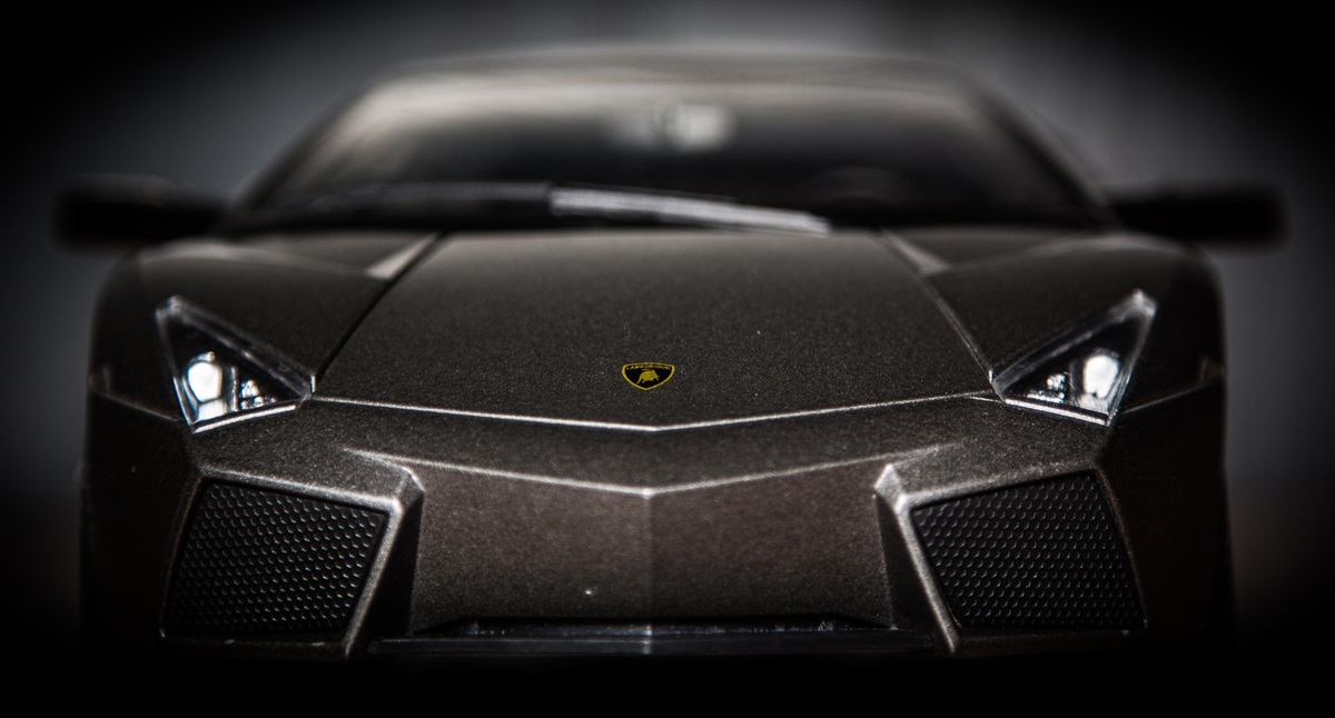 Новини бізнесу - Гібриди принесли Lamborghini майже €900 млн з аквартал