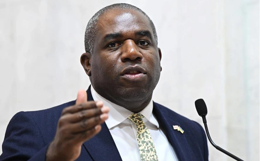 Новини світу - Глава МЗС Британії та Венс обговорили війну в Україні