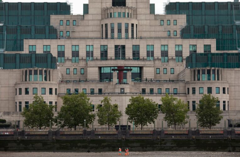 Головою британської розвідки MI6 вперше в історії стане жінка – ЗМІ