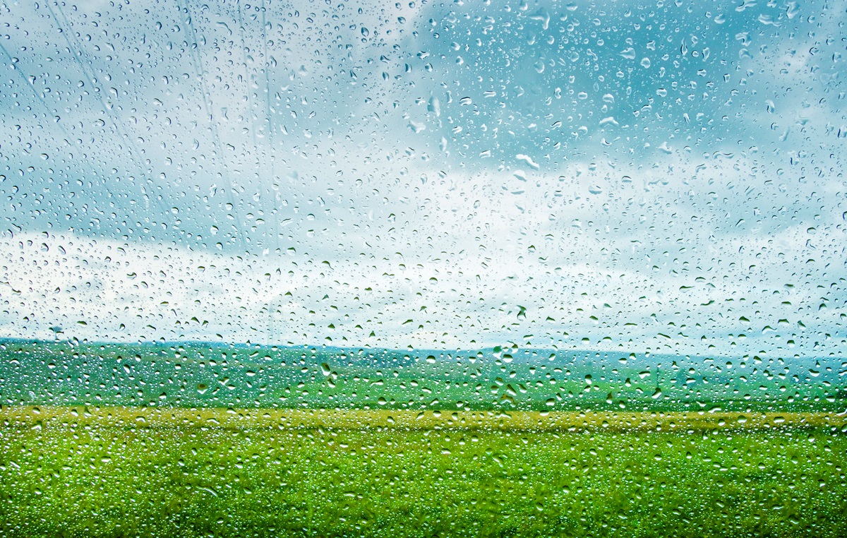 Новини України - Грози, шквали і заморозки: погода на вихідні