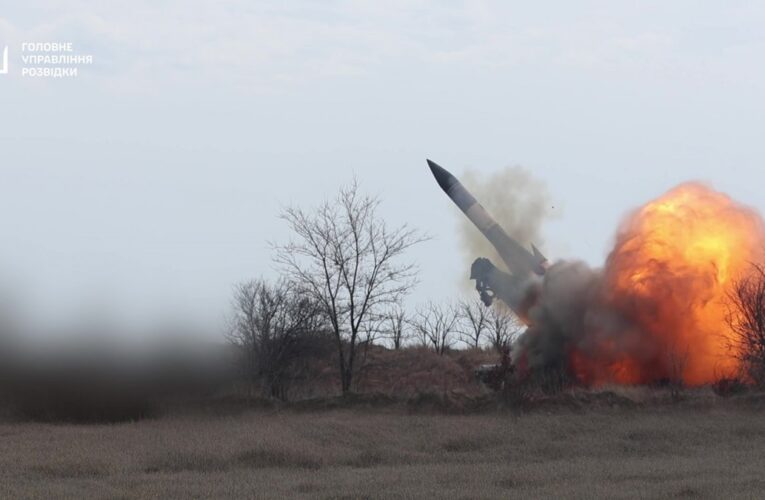 ГУР показало, як б’є ракетами С-200 по росіянах