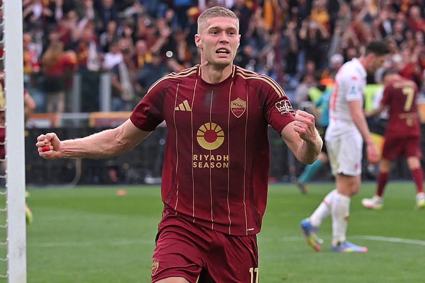 Новини спорту - Інтерес до Довбика: трансфер у Жирону під питанням