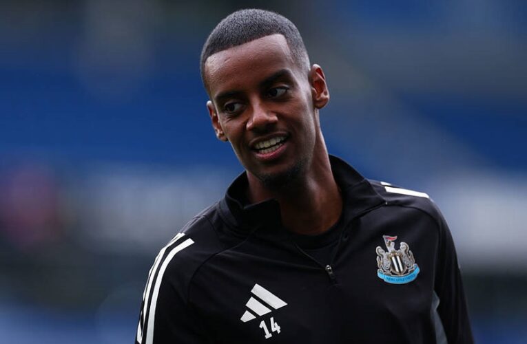 Ісак, Екітіке та Осімхен: Ліверпуль полює за зірковими нападниками