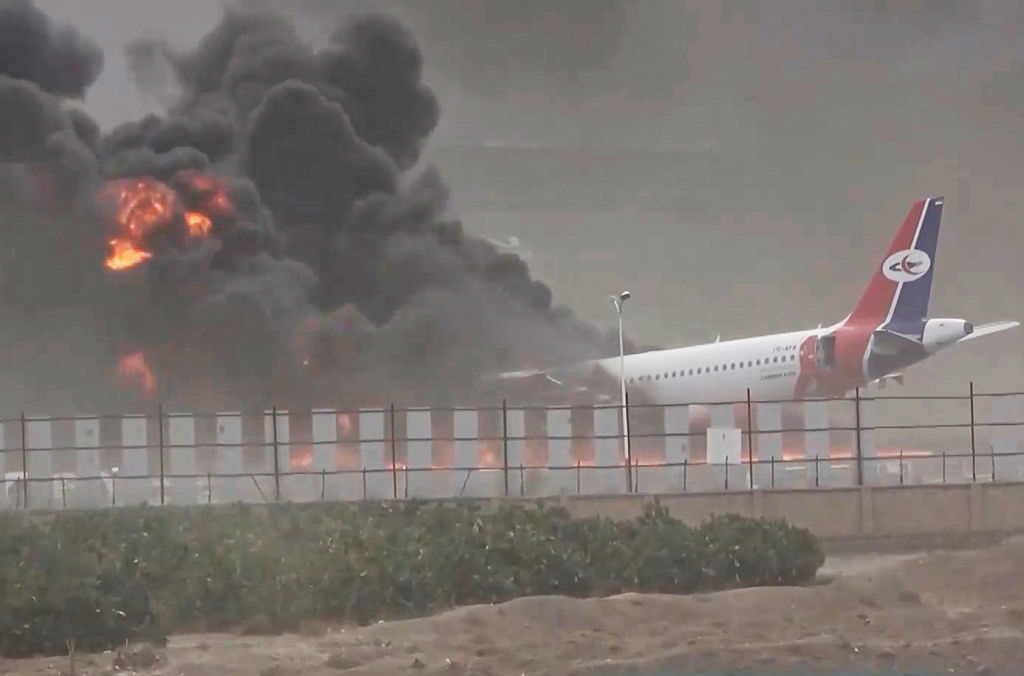 Новини світу - Ізраїль знищив останній літак хуситів у Ємені