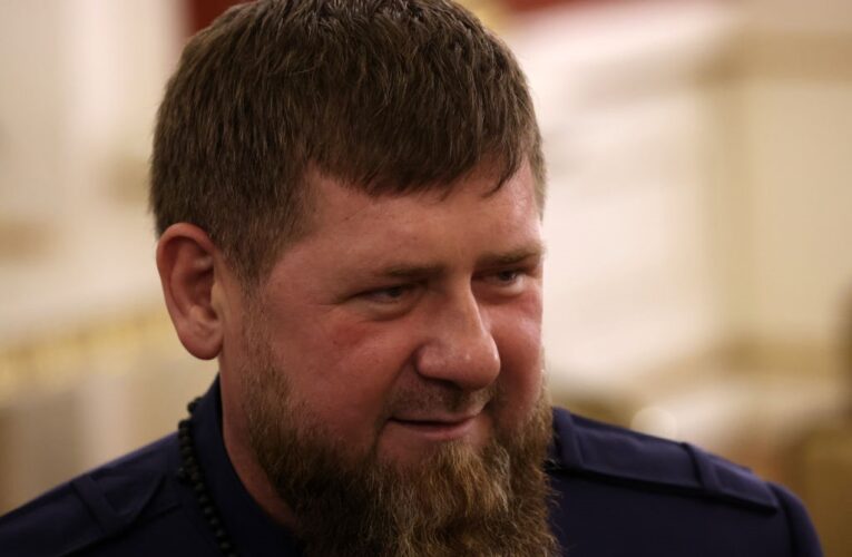 Кадиров визначає наступника серед своїх дітей – ЗМІ