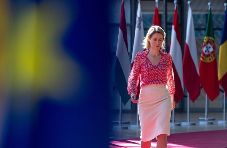 Каллас закликала Сербію зробити “стратегічний вибір” між Заходом і Сходом