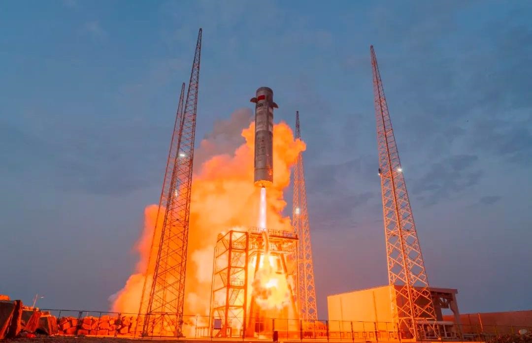 Технології - Китай вперше випробував багаторазову ракету