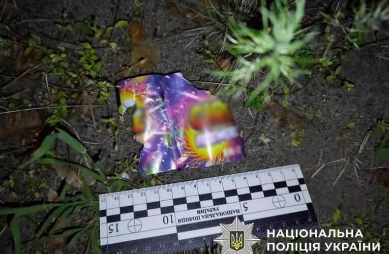 Киянин вночі запустив салют з вікна квартири