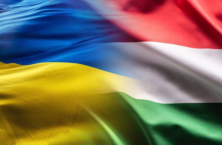 Київ очікує на відновлення перемовин із Будапештом