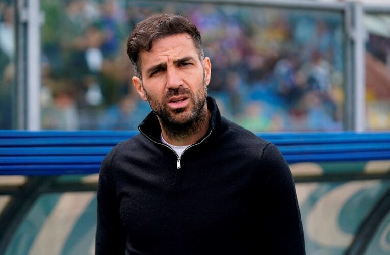 Клуб Артема Довбика може очолити легендарний у минулому футболіст