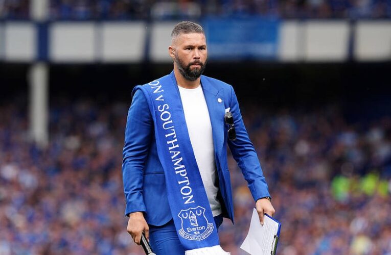 Колишній суперник Усика назвав найсильнішого ударника сучасності