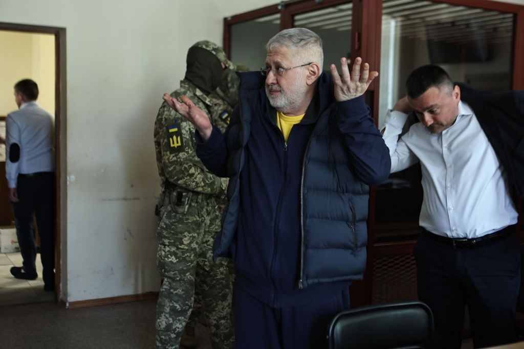 Новини України - Коломойському продовжили запобіжний західу справі про замах на вбивство