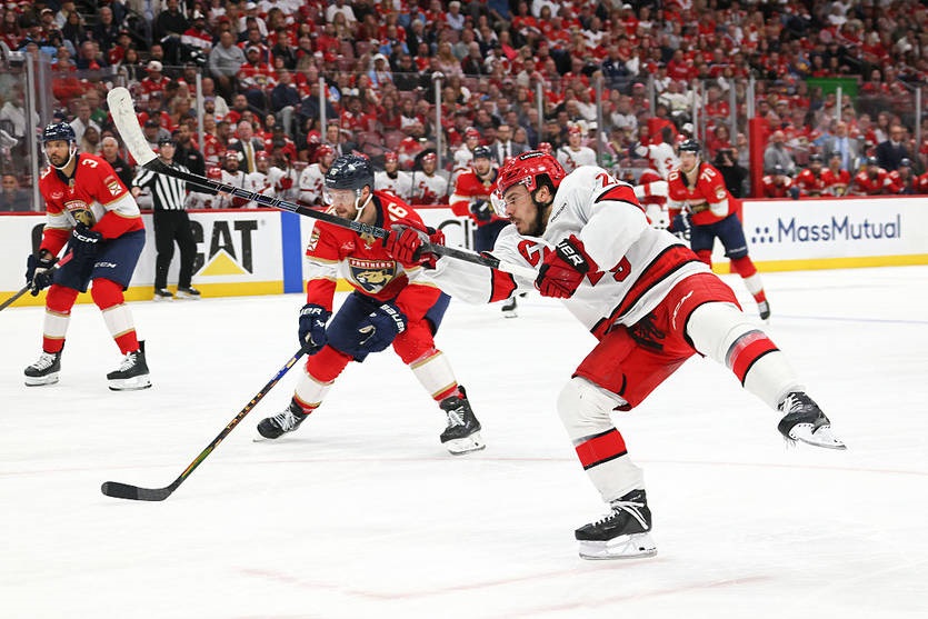 Новини спорту - Кубок Стенлі: Кароліна не залишила шансів Флориді