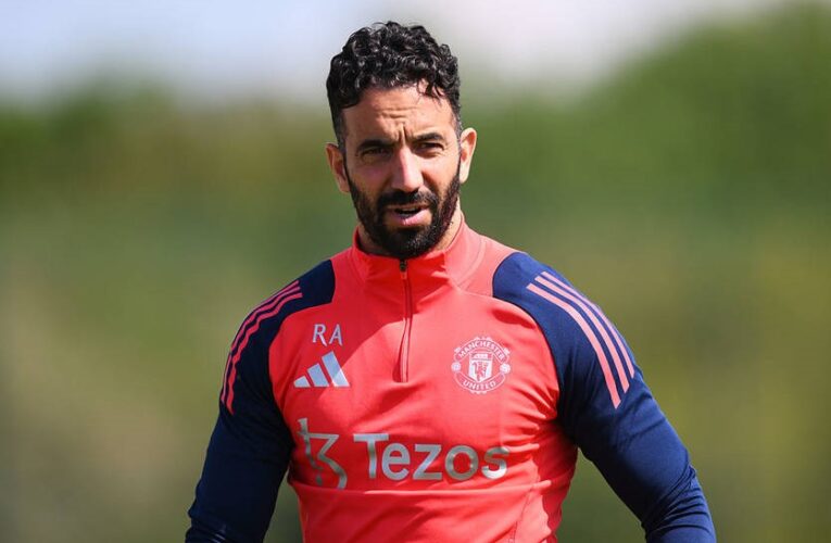 Легенда МЮ висловив підтримку тренеру клубу