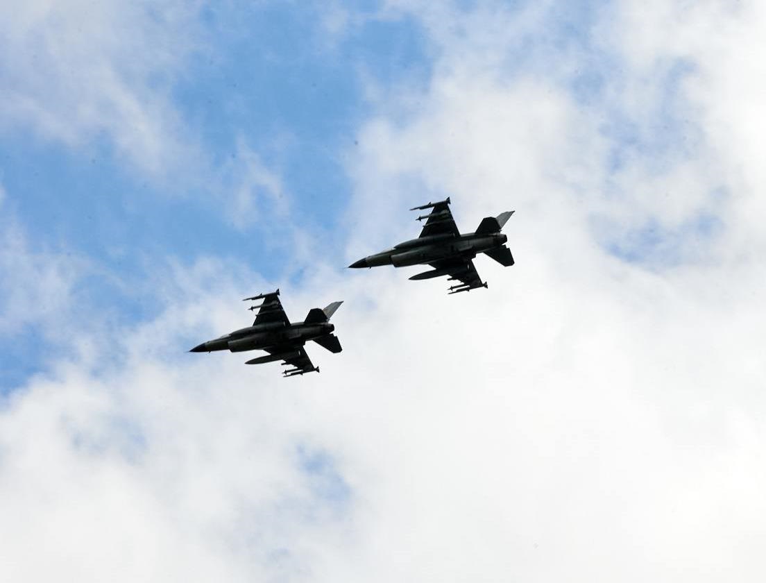 Новини України - Літаки ЗСУ підключать до "військового Wi-Fi" НАТО