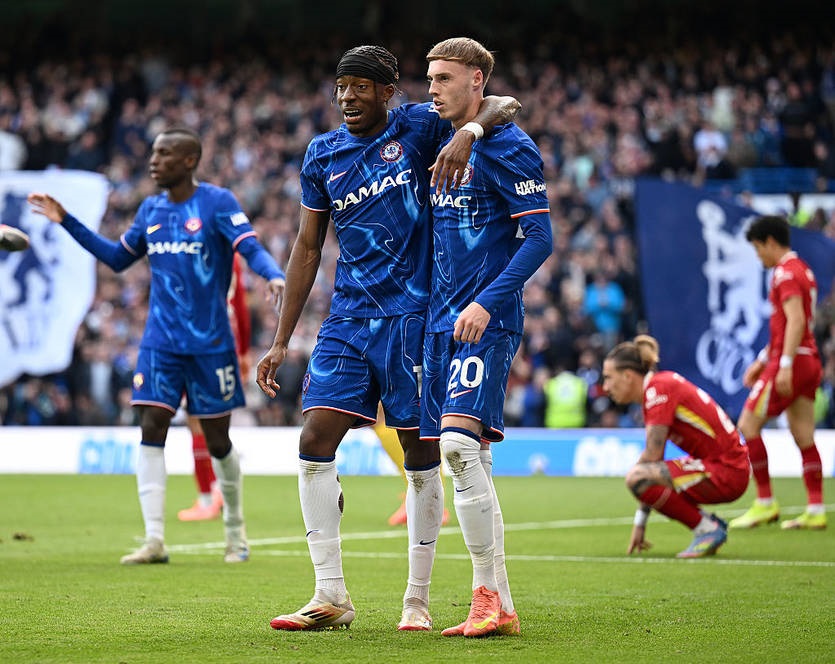 Новини спорту - Ліверпуль зазнав поразки в статусі чемпіона АПЛ, програвши Челсі