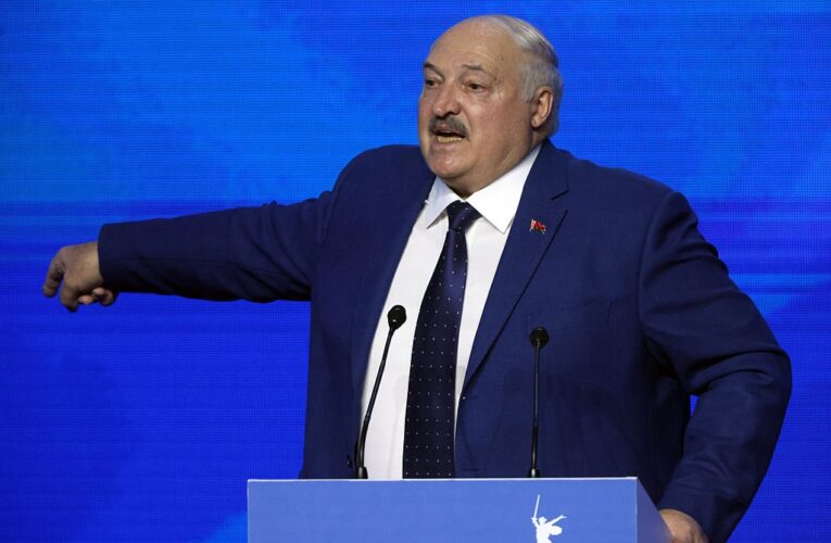 Лукашенко пояснив дефіцит картоплі в Білорусі