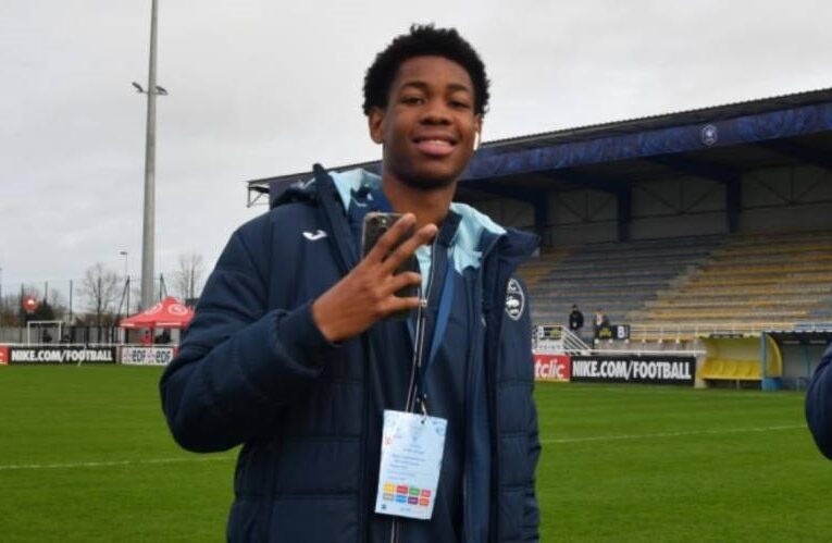 Манчестер Юнайтед майже отримав 18-річну зірку