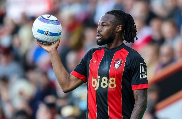 Манчестер Юнайтед стежить за виступами одноклубника Іллі Забарного