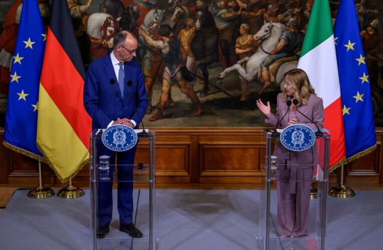 Мерц розповів, на якому етапі ідея введення миротворців в Україну