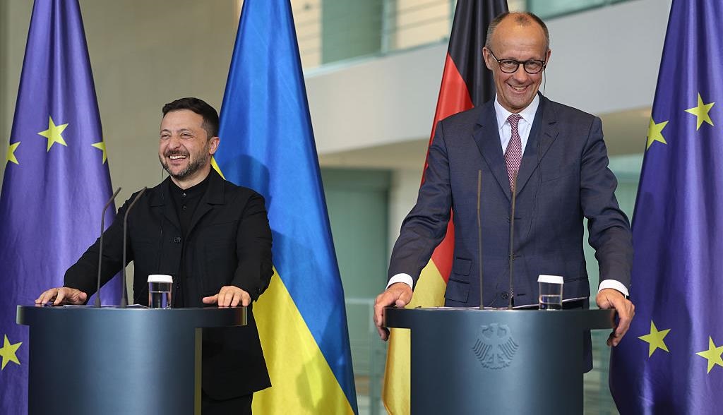 Новини світу - Мерц заявив про "нову форму" співпраці з Україною