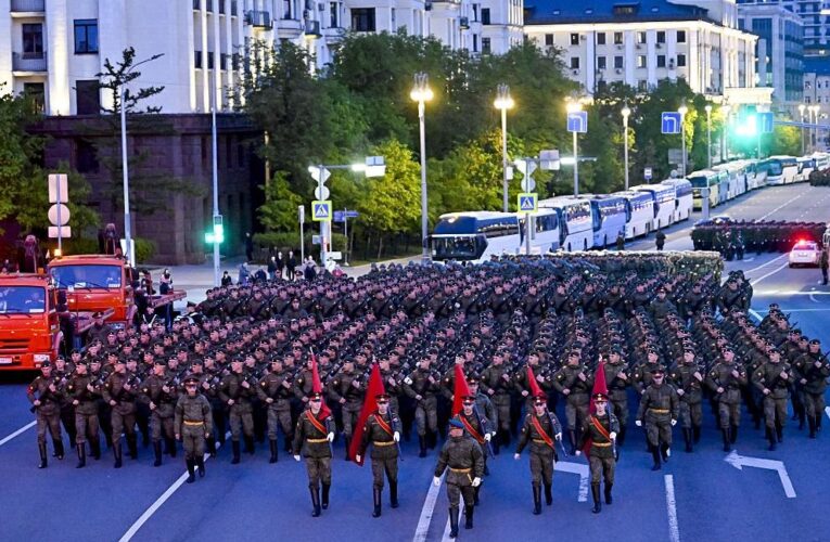 МЗС зробило заяву щодо параду 9 травня в Москві