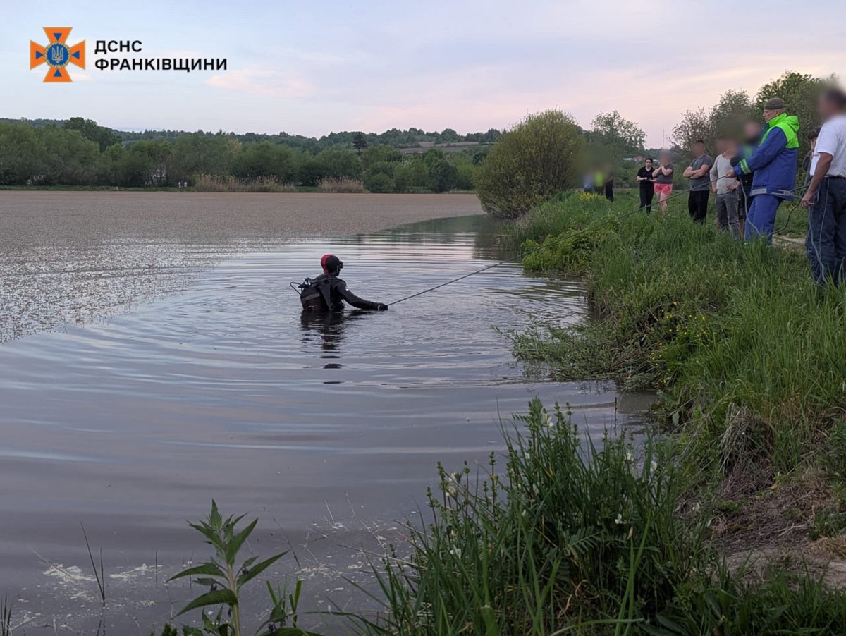 Новини України - На Прикарпатті у ставку потонув хлопчик
