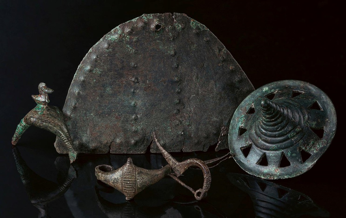 Технології - На угорському вулкані виявлено сотні металевих артефактів бронзової доби