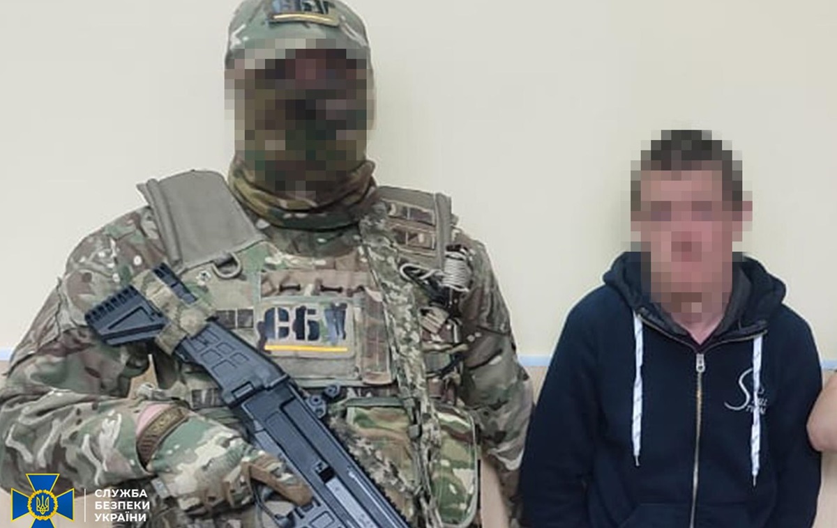 Новини України - Наводив удари на Костянтинівку: СБУ затримала коригувальника ГРУ